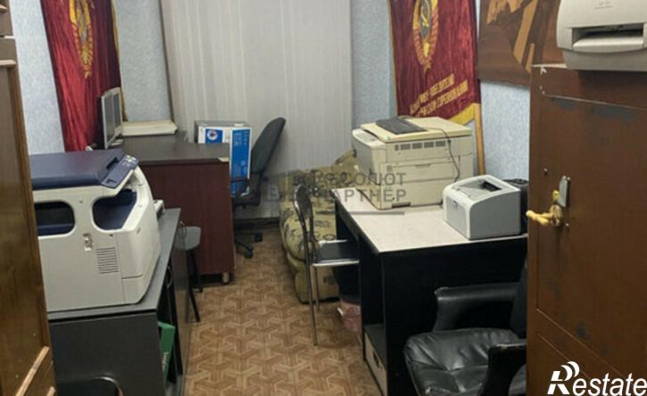 4-комн квартира ул Хутынская, 5,  д. 5