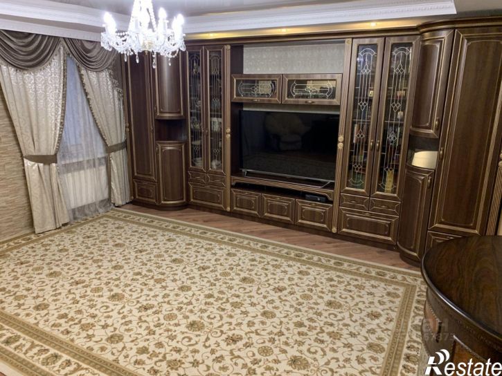 3-комн квартира ул Стратилатовская, 16,  д. 16