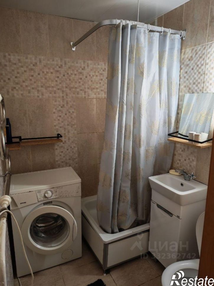 2-комн квартира наб Александра Невского, 21,  д. 21