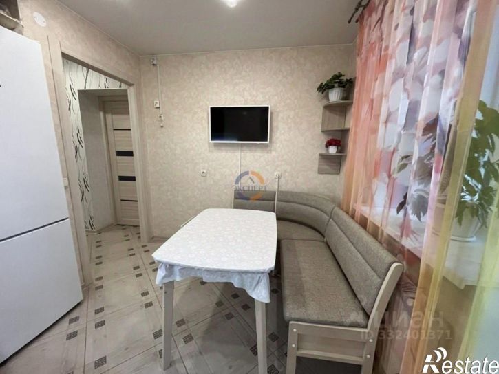 2-комн квартира ул Космонавтов, 38,  д. 38