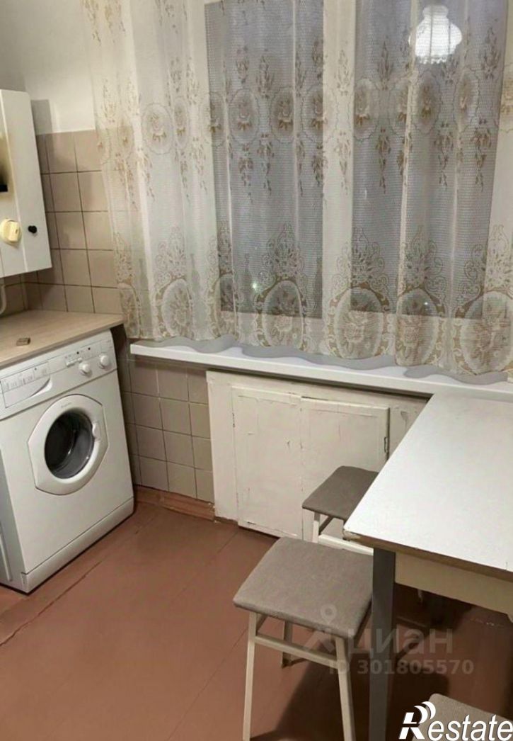 2-комн квартира ул Зелинского, 4,  д. 4