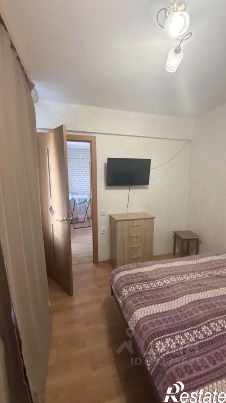 3-комн квартира ул Химиков, 10,  д. 10