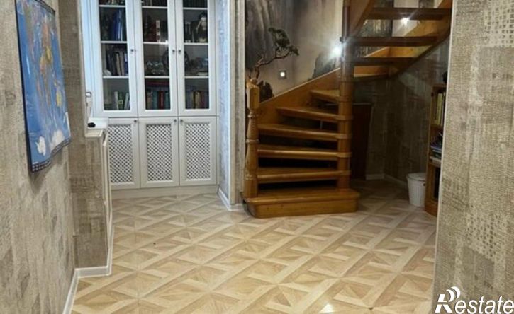 6-комн квартира ул Народная, 4,  д. 4
