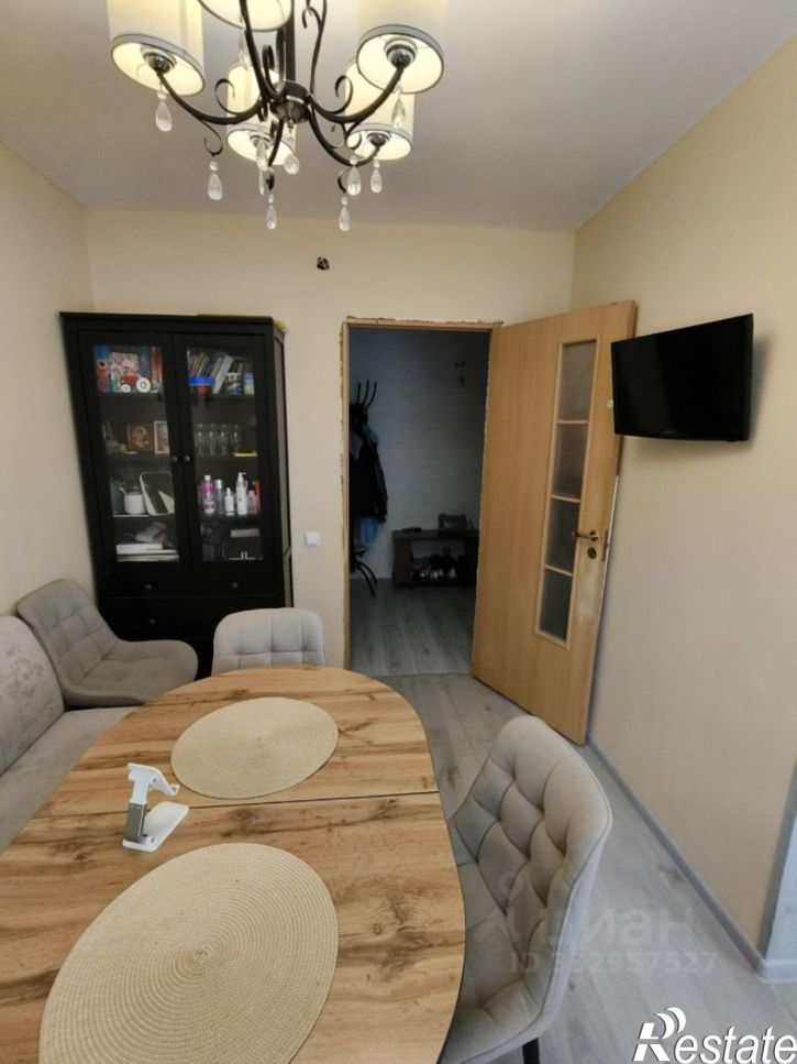 4-комн квартира ул Новолучанская, 33 2,  д. 33 2,  к. 2