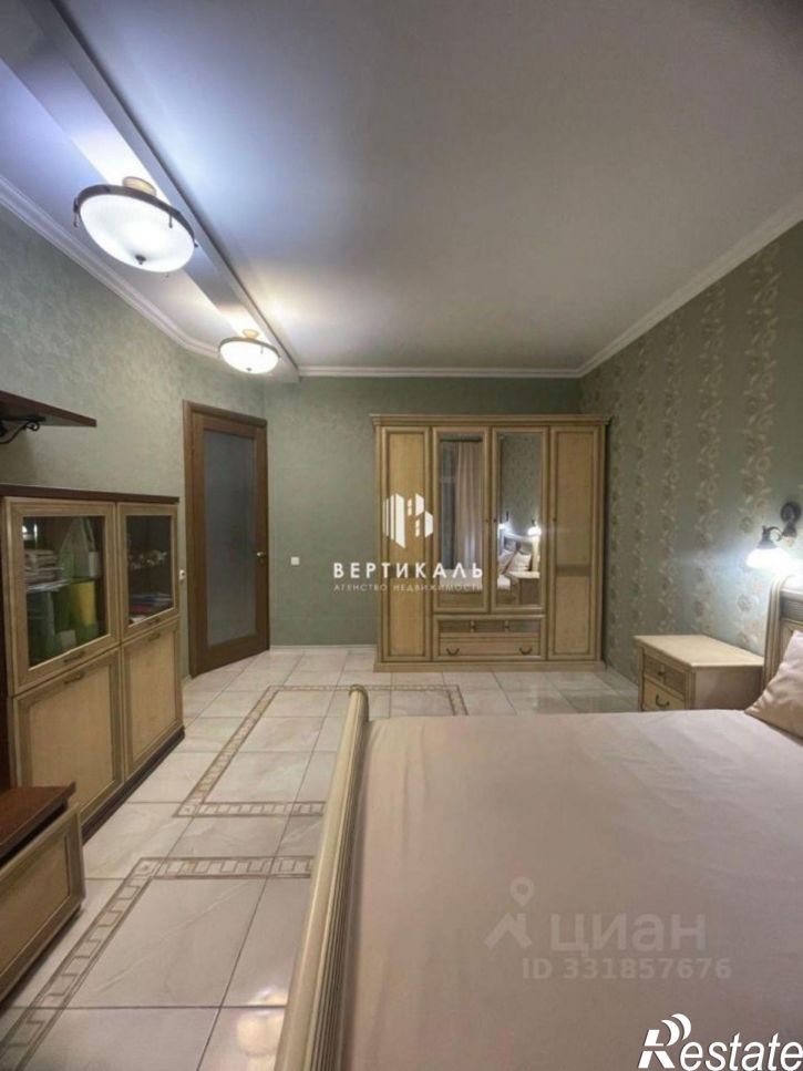 4-комн квартира ул Большая Московская, 19,  д. 19