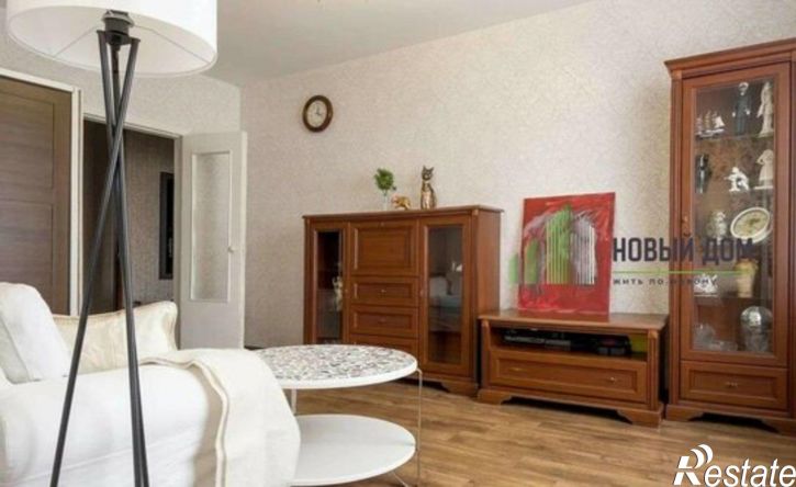 3-комн квартира ул Батецкая, 21,  д. 21