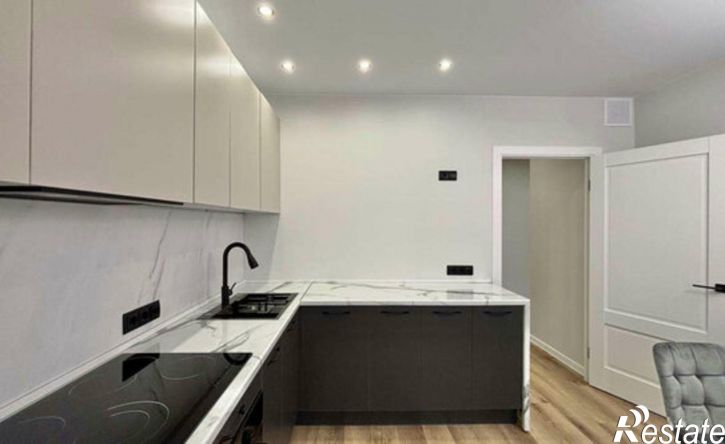 2-комн квартира Державинский район, улица Королёва, 22к2
