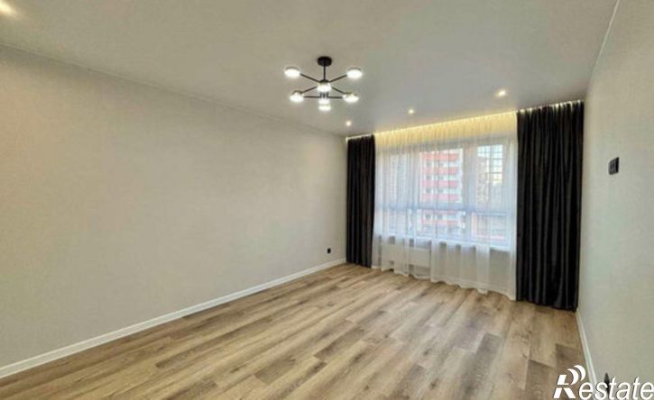 2-комн квартира Державинский район, улица Королёва, 22к2