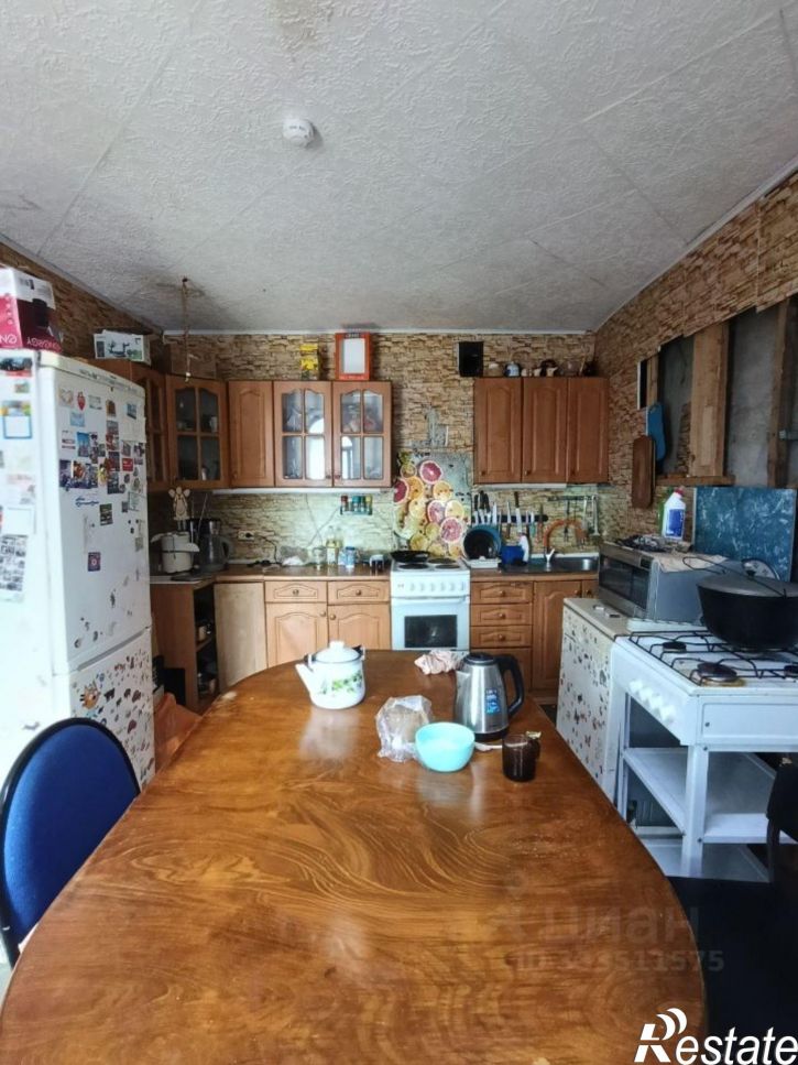 Комната ул Деревяницкая, 6,  д. 6
