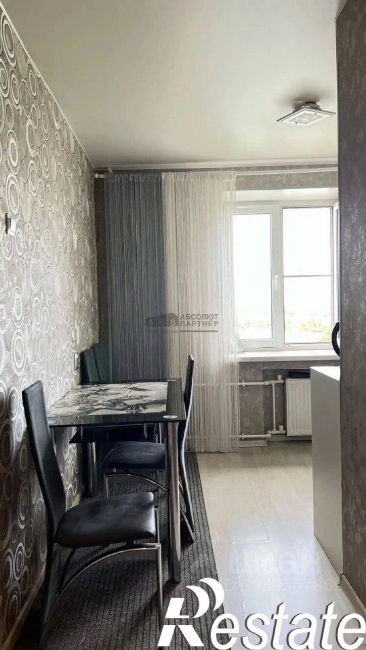 2-комн квартира Большая Санкт-Петербургская улица, 150,  д. 150