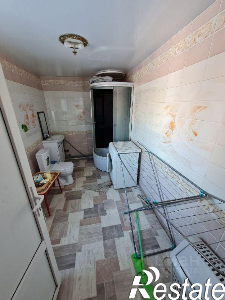 4-комн квартира Керамическая улица, 10,  д. 10