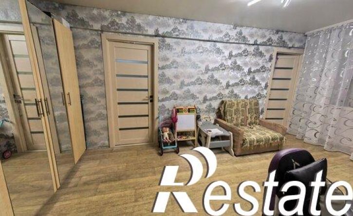 3-комн квартира проспект Александра Корсунова, 40 к2,  д. 40 к2